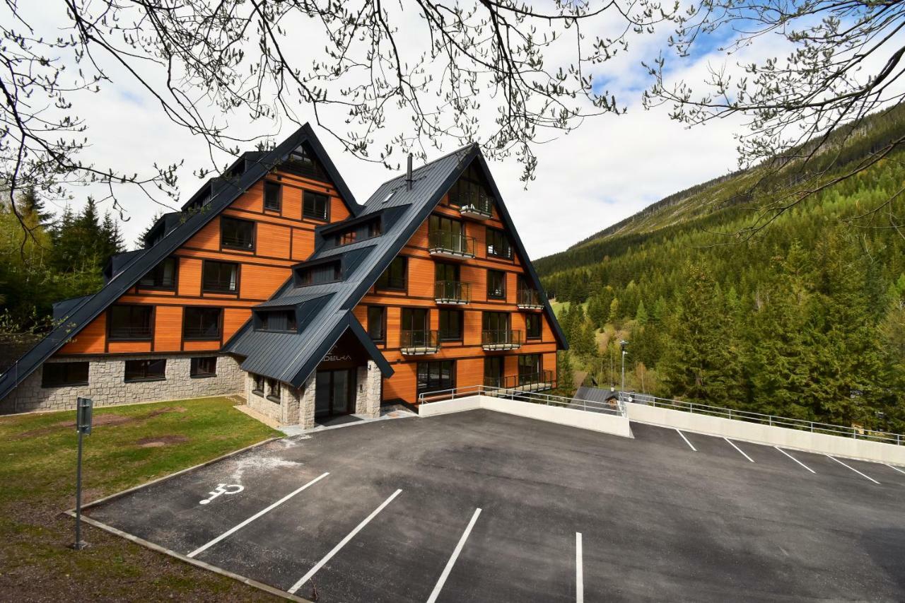 Apartment Adelka 104 With Private Whirlpool Spindleruv Mlyn Bagian luar foto